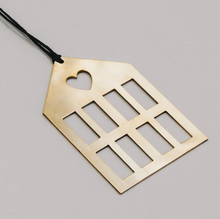 Lade das Bild in den Galerie-Viewer, EULENSCHNITT Anhänger Haus 6er Set Gold