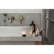 Lade das Bild in den Galerie-Viewer, UYUNI Teelicht Premium Black