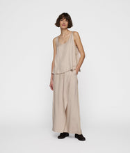 Lade das Bild in den Galerie-Viewer, 10DAYS AMSTERDAM Shiny Tank Top Rope