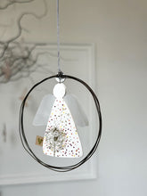 Lade das Bild in den Galerie-Viewer, GOOD OLD FRIENDS Engelskreis - Pusteblume