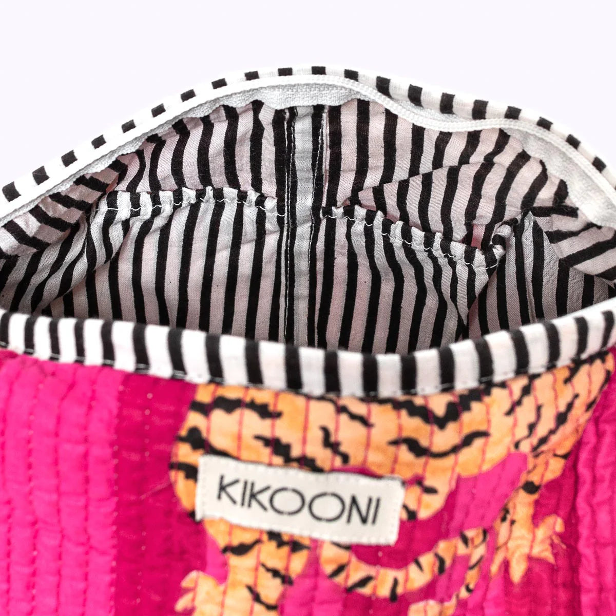 KIKOONI Handgemachte Kosmetiktasche "Poppy Tiger Pink"