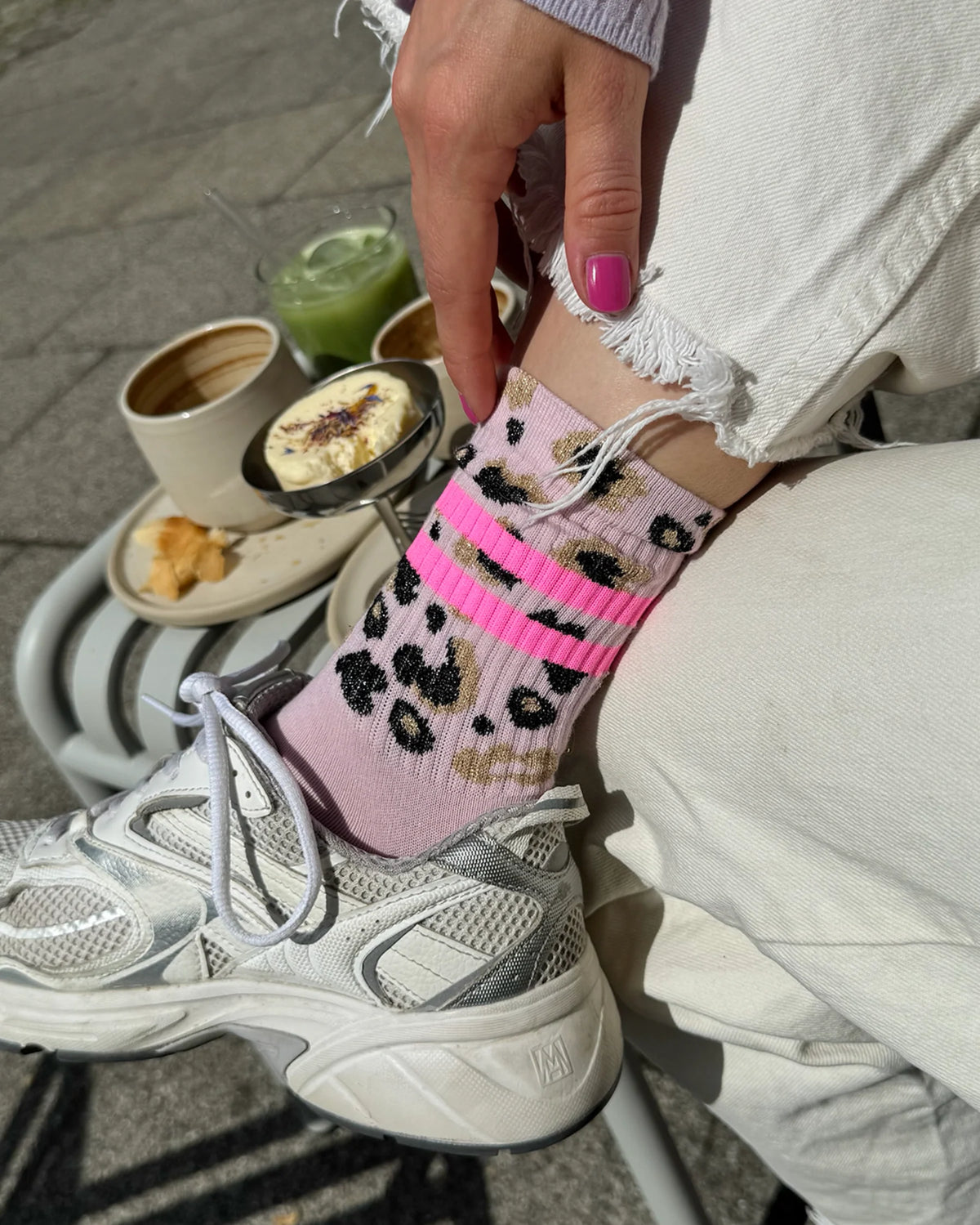 OOLEY Socken Leo Allover Neon Rose