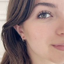 Lade das Bild in den Galerie-Viewer, SUSICALA Creolen London S Gold Plated