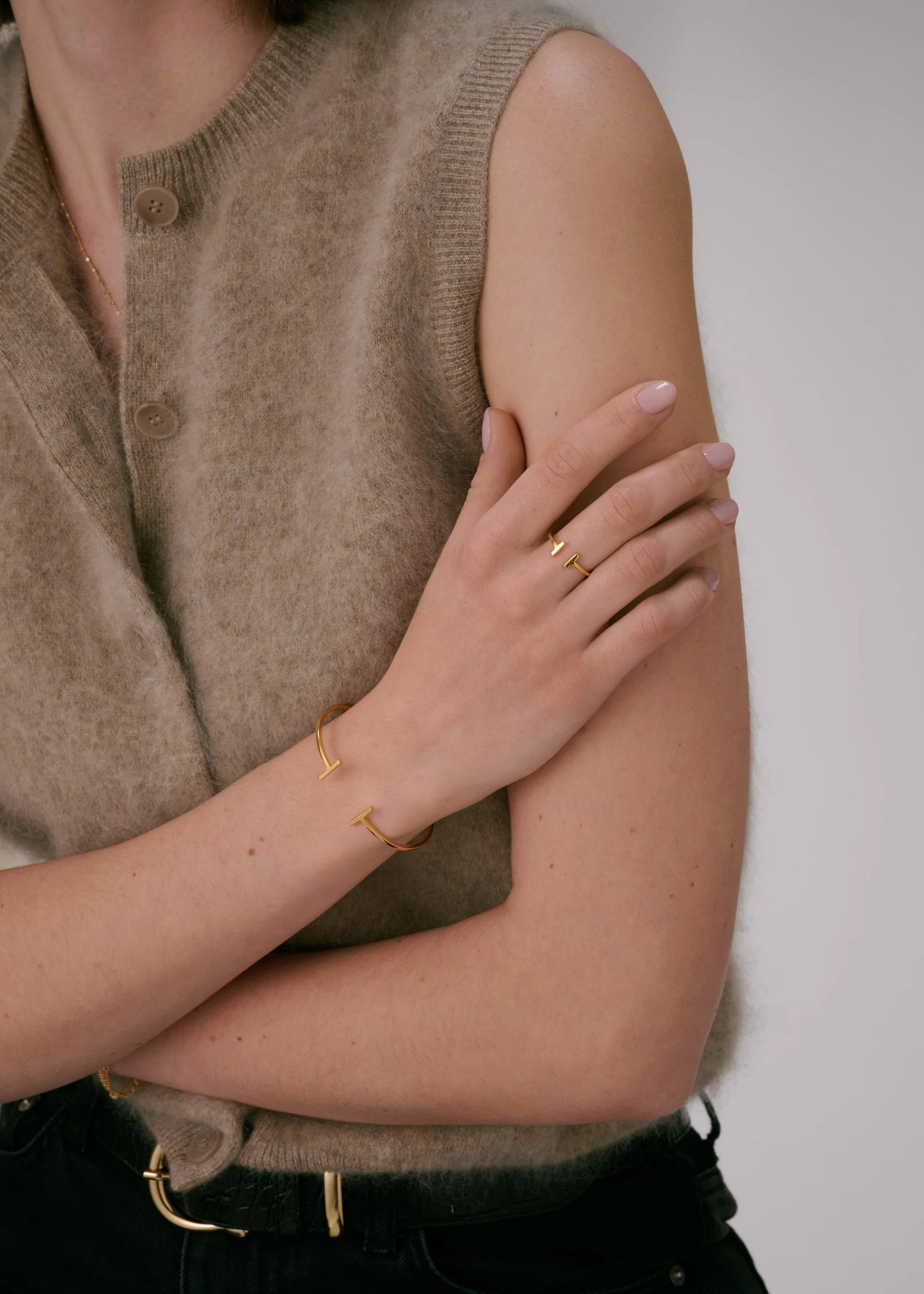 SYSTER P Ring Strict Bar Gold