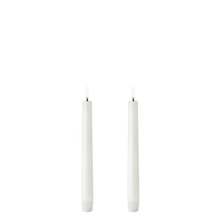 Lade das Bild in den Galerie-Viewer, UYUNI Stabkerzen im 2-er Set mit Timer Nordic White 20 cm