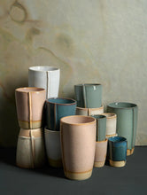 Lade das Bild in den Galerie-Viewer, ASA SELECTION Verana Cafe Latte Becher Matcha