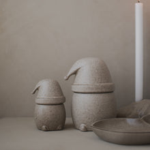 Lade das Bild in den Galerie-Viewer, DBKD Eating Santa - Santadose in 2 Größen