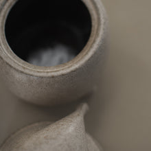 Lade das Bild in den Galerie-Viewer, DBKD Eating Santa - Santadose in 2 Größen