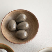 Lade das Bild in den Galerie-Viewer, DBKD Deco Egg - Shiny Dust