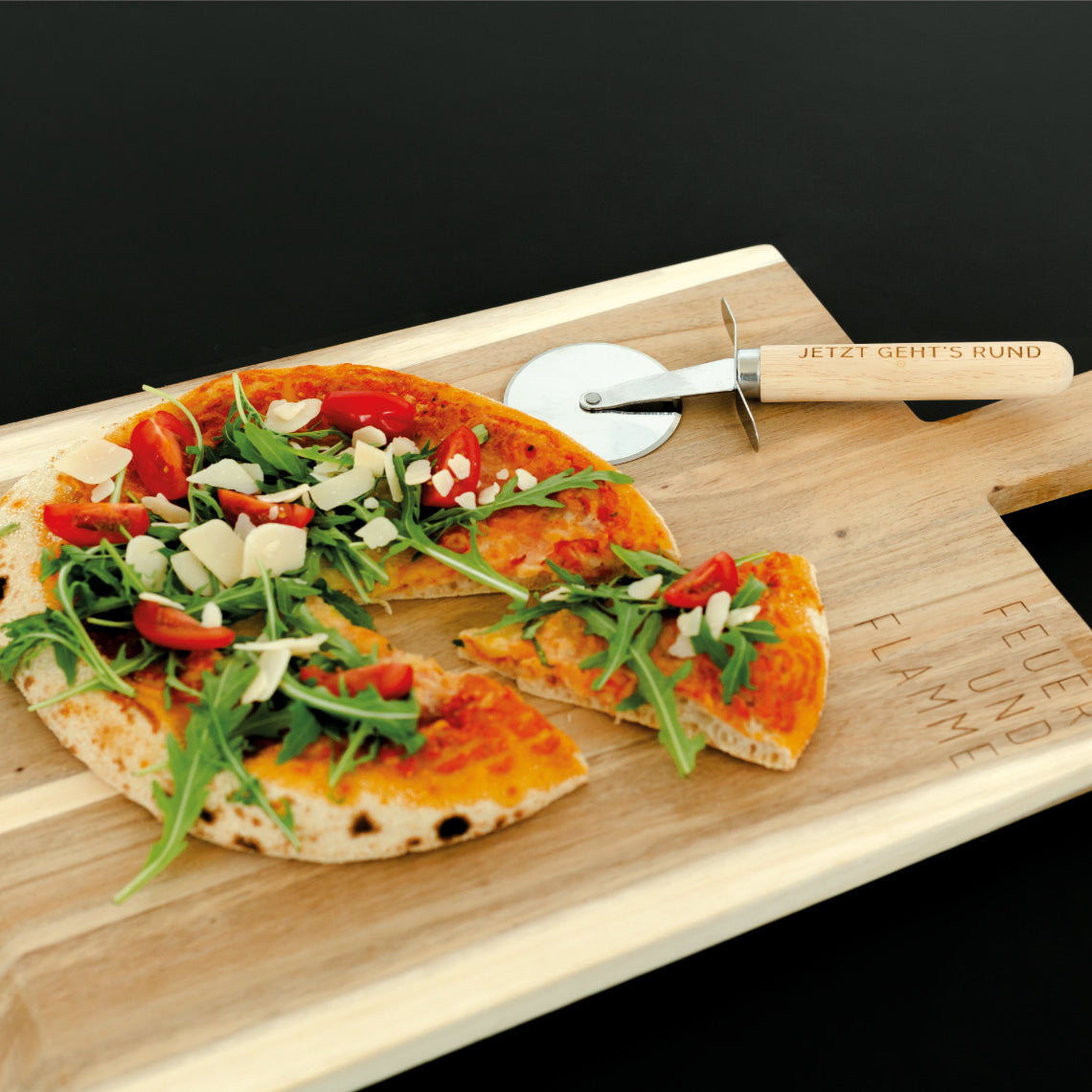 RAEDER DESIGN Pizzaschneider jetzt gehts los