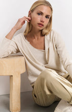 Lade das Bild in den Galerie-Viewer, YAYA Cardigan mit Tanktop Natur