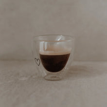 Lade das Bild in den Galerie-Viewer, EULENSCHNITT Doppelwandiges kleines Herzglas
