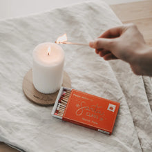 Lade das Bild in den Galerie-Viewer, EULENSCHNITT Streichhölzer Santa Claus