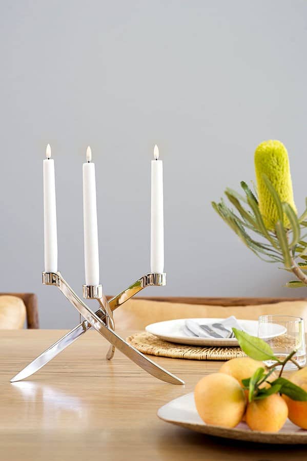 UYUNI Stabkerzen im 2-er Set mit Timer Nordic White 20 cm