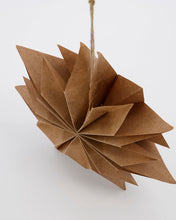 Lade das Bild in den Galerie-Viewer, HOUSE DOCTOR Stern Capella Natur in 3 Größen