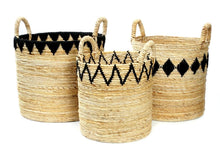Lade das Bild in den Galerie-Viewer, BAZAR BIZAR Banana Stitched Basket - Körbe in 3 Größen
