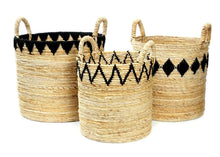 Lade das Bild in den Galerie-Viewer, BAZAR BIZAR Banana Stitched Basket - Körbe in 3 Größen