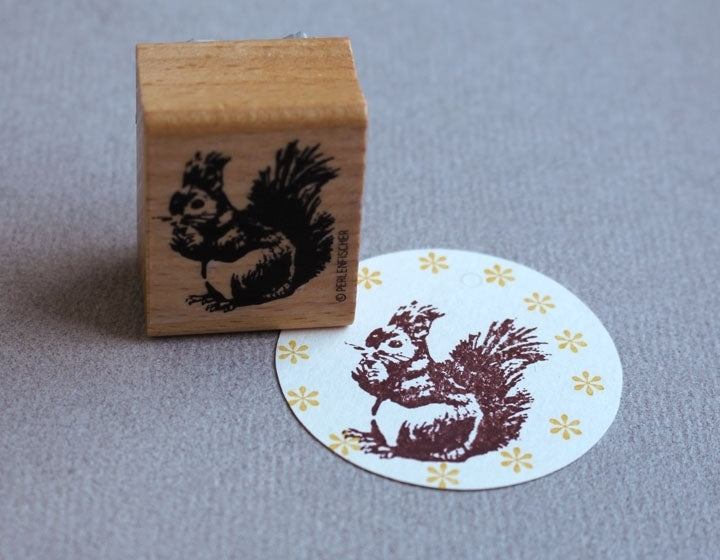 PERLENFISCHER Stempel 107 Eichhörnchen