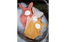 Lade das Bild in den Galerie-Viewer, FABELAB Waschhandschuhe Bunny 3-er Set
