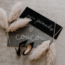 Lade das Bild in den Galerie-Viewer, EULENSCHNITT Waschbare Fussmatte Coucou