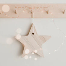 Lade das Bild in den Galerie-Viewer, EULENSCHNITT Kartenständer & Kerzenhalter Stern