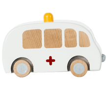 Lade das Bild in den Galerie-Viewer, MAILEG Krankenwagen aus Holz