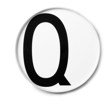 Lade das Bild in den Galerie-Viewer, DESIGN LETTERS Porzellanteller A-Z