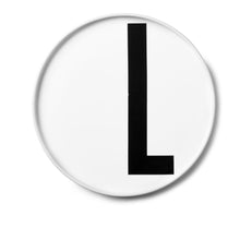 Lade das Bild in den Galerie-Viewer, DESIGN LETTERS Porzellanteller A-Z