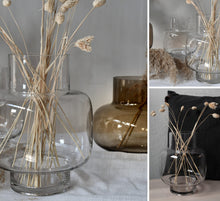 Lade das Bild in den Galerie-Viewer, STOREFACTORY Aspliden Glasvase klein