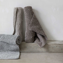 Lade das Bild in den Galerie-Viewer, FORMGATAN Loop Teppich Mole