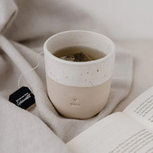 Lade das Bild in den Galerie-Viewer, EULENSCHNITT Becher Oma