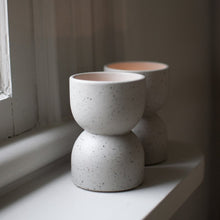 Lade das Bild in den Galerie-Viewer, DBKD Post Teelicht Mole Dot