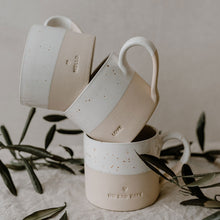 Lade das Bild in den Galerie-Viewer, EULENSCHNITT Tasse Love