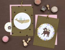 Lade das Bild in den Galerie-Viewer, PERLENFISCHER Postkartenset Dot Moos