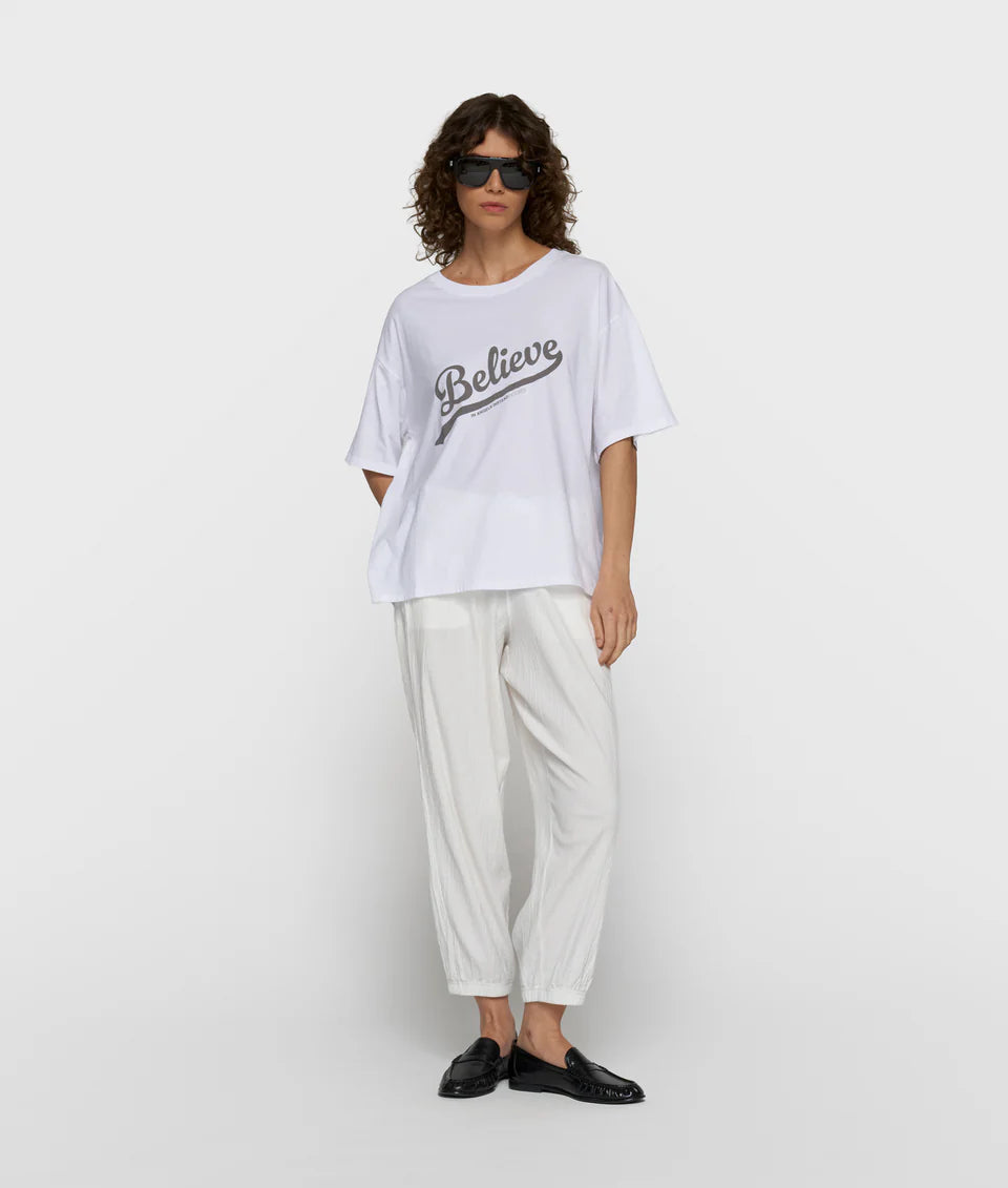 10DAYS AMSTERDAM Believe Tee - White