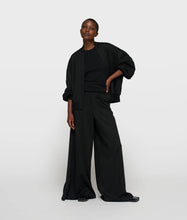 Lade das Bild in den Galerie-Viewer, 10DAYS AMSTERDAM Super Wide Pants Pinstripe

