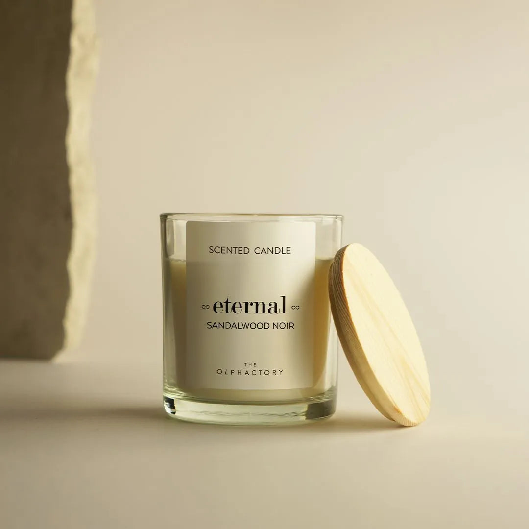 THE OLPHACTORY Duftkerze Eternal - Sandal Wood Noire