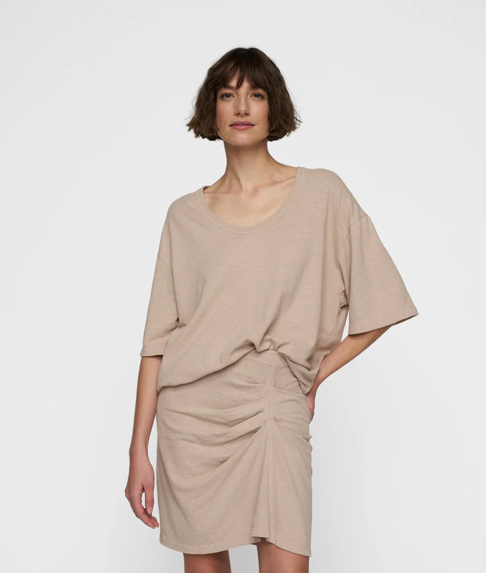 10DAYS AMSTERDAM Deep Tee Linen Rope