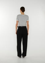 Lade das Bild in den Galerie-Viewer, CLUB L&#39;AVENIR Shirt Jen&#39;CL Stripes
