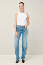 Lade das Bild in den Galerie-Viewer, DRYKORN Jeans Medley Pigeon Blue
