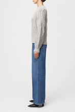Lade das Bild in den Galerie-Viewer, DRYKORN Pullover Larelya grey

