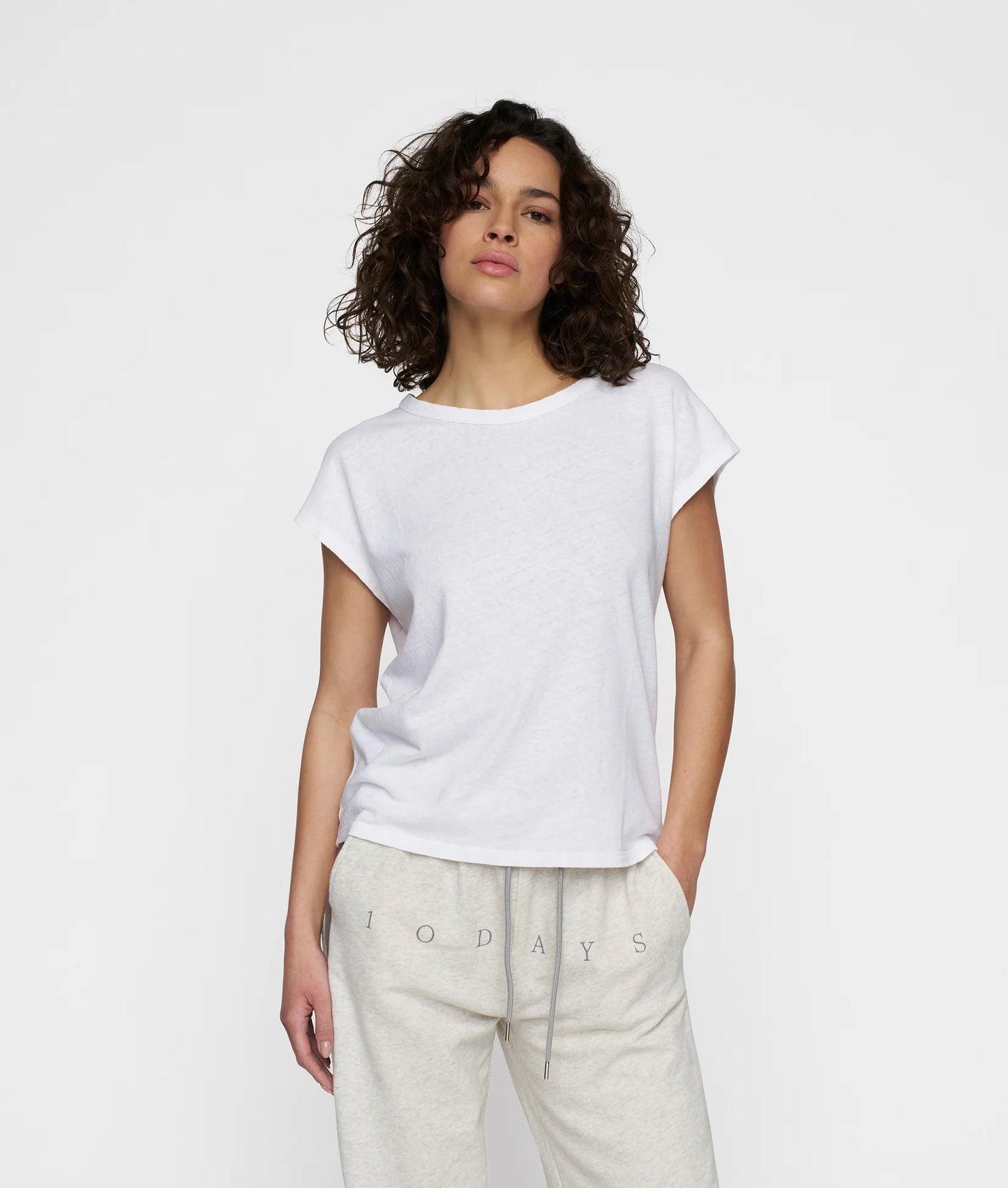 10DAYS AMSTERDAM Tee Linen White