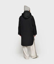Lade das Bild in den Galerie-Viewer, 10DAYS AMSTERDAM The Cool Coat Black
