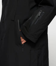 Lade das Bild in den Galerie-Viewer, 10DAYS AMSTERDAM The Cool Coat Black

