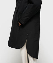 Lade das Bild in den Galerie-Viewer, 10DAYS AMSTERDAM The Cool Coat Black
