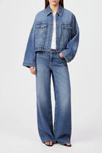 Lade das Bild in den Galerie-Viewer, DRYKORN Oversized Jeans Jacket Holbrooks
