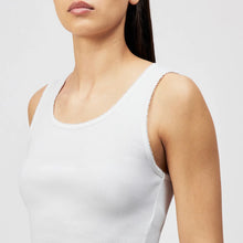 Lade das Bild in den Galerie-Viewer, DRYKORN Jerseytop Tiora weiß
