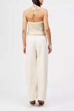 Lade das Bild in den Galerie-Viewer, DRYKORN Akwy Neckholdertop Offwhite
