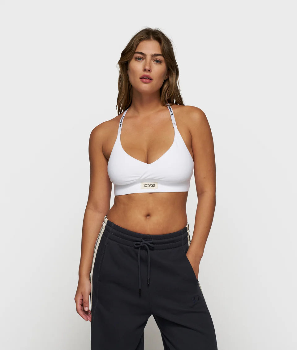 10 DAYS AMSTERDAM The Bar Bra White