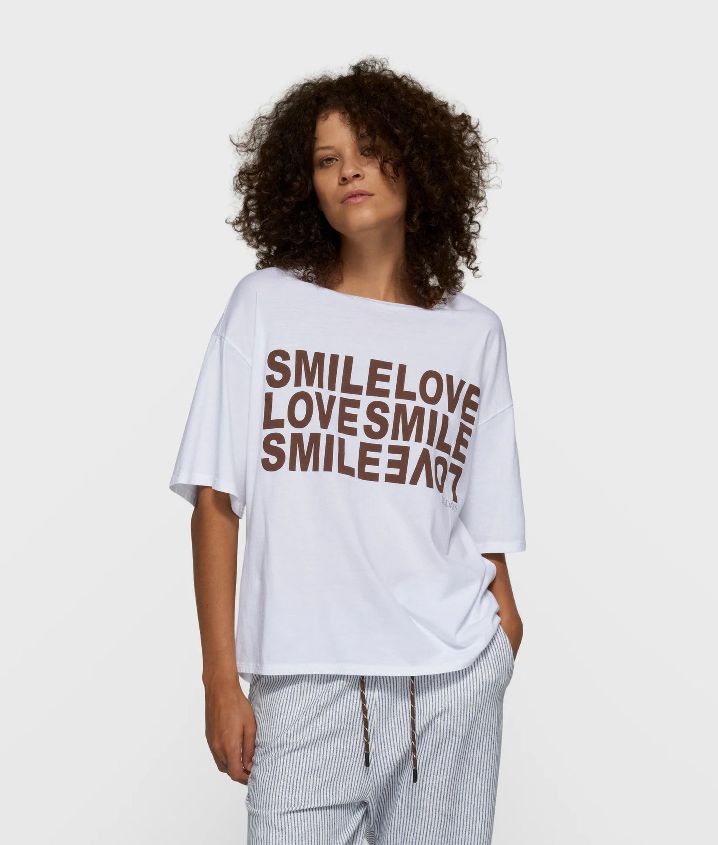 10DAYS AMSTERDAM Smile Love Tee White